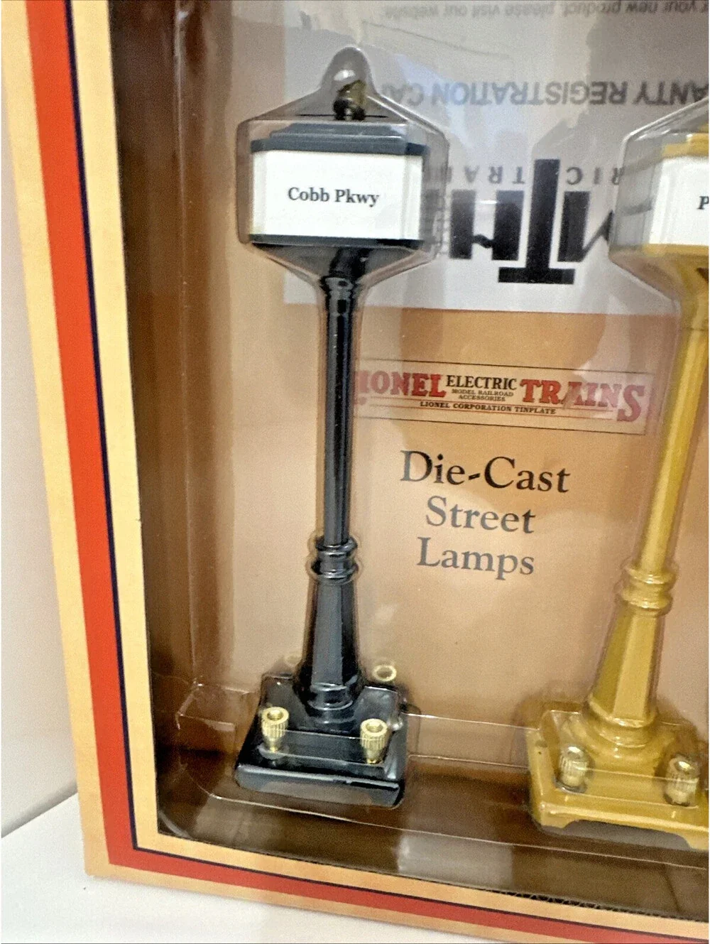 MTH 11-90113 No 57 Corner Street Lamp Set 2012 TCA Convention Exclusive O Gauge